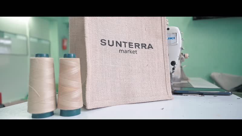 Alfeena International / Bags around the world — film still